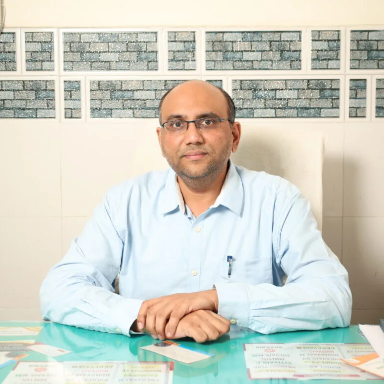 Dr. Pawan Agarwal